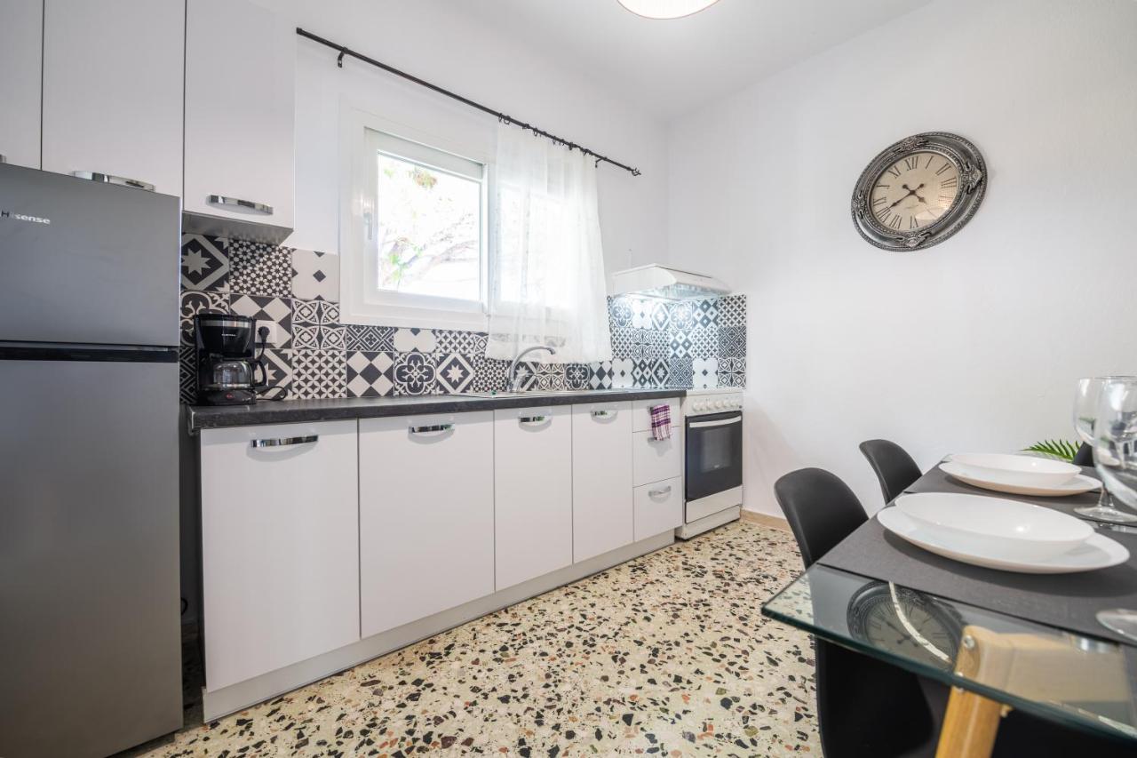 Lazaris Apartments Almiros Beach Eksteriør billede
