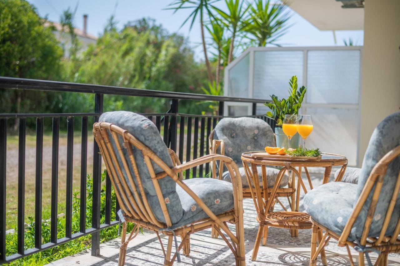 Lazaris Apartments Almiros Beach Eksteriør billede