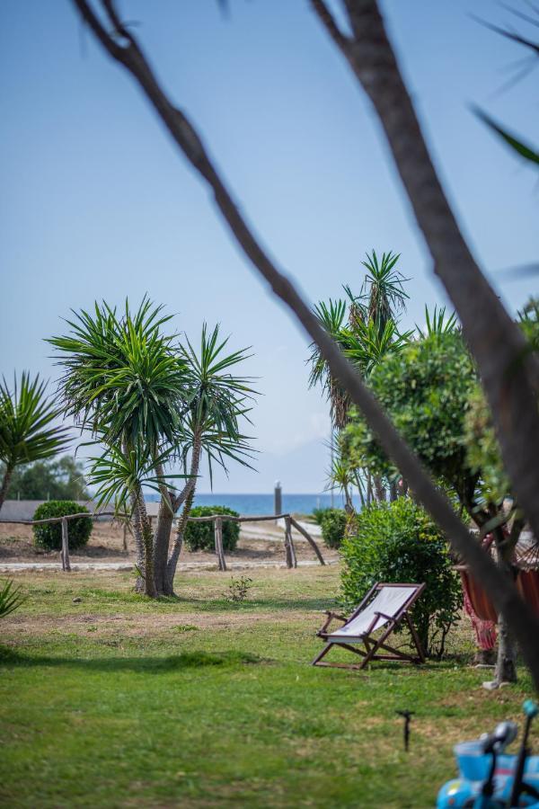 Lazaris Apartments Almiros Beach Eksteriør billede